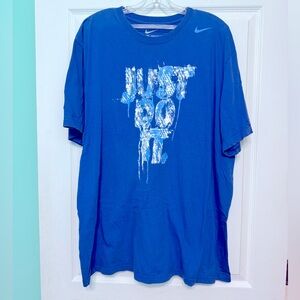 Men’s Nike T